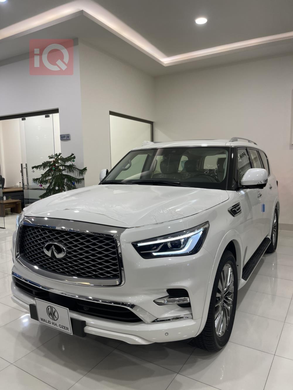 Infiniti QX80